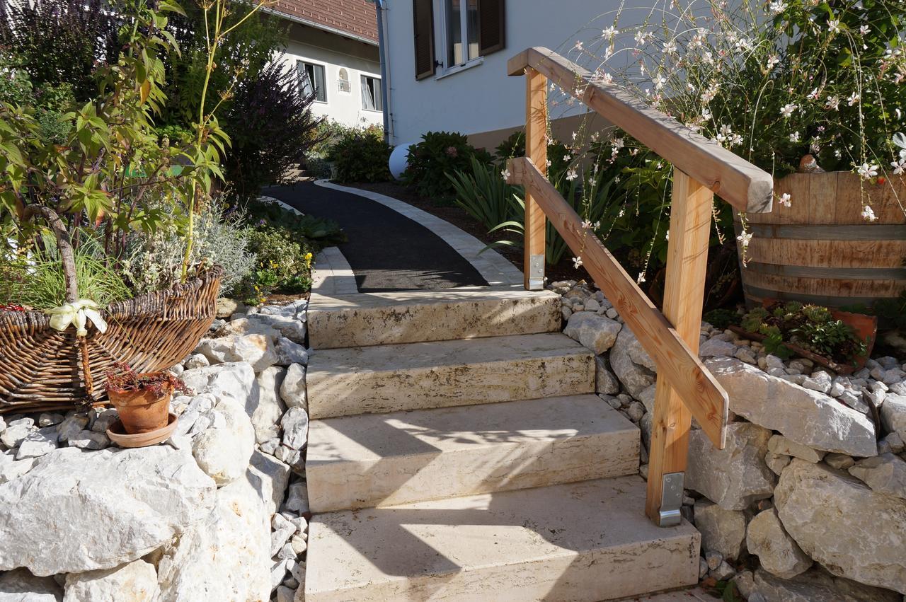 Bed and Breakfast Weingut Perner Ehrenhausen Exterior foto